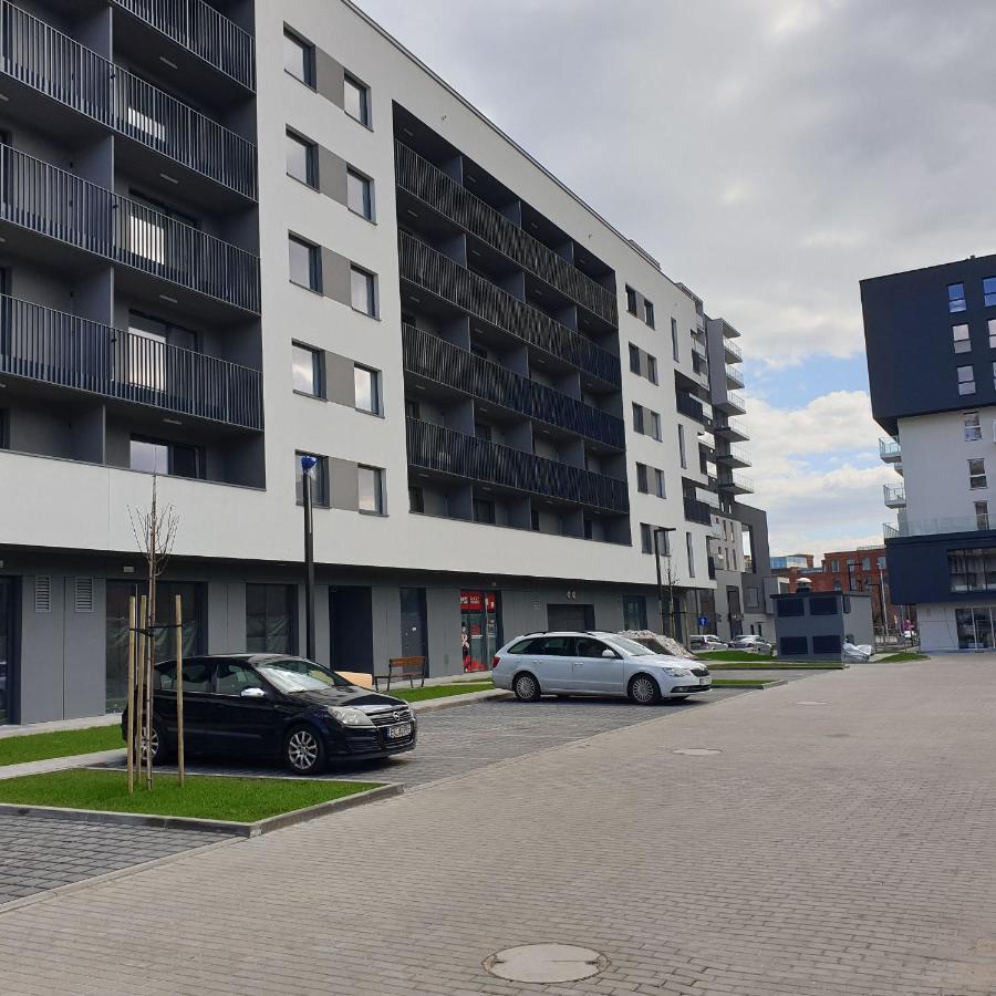 Апартаменты Q Apart Coral - Studio, Manufaktura, Parking Gratis, Tv Max, Fv, Gwarancja Zadowolenia Лодзь Экстерьер фото
