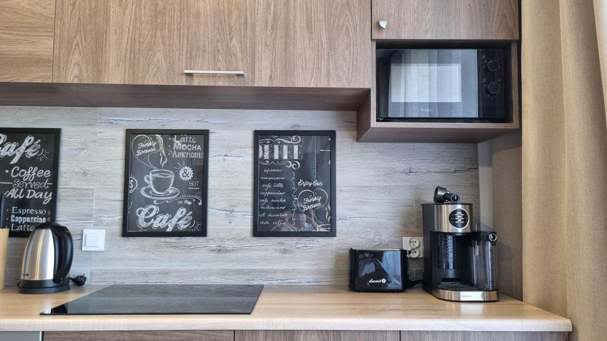 Апартаменты Q Apart Coral - Studio, Manufaktura, Parking Gratis, Tv Max, Fv, Gwarancja Zadowolenia Лодзь Экстерьер фото